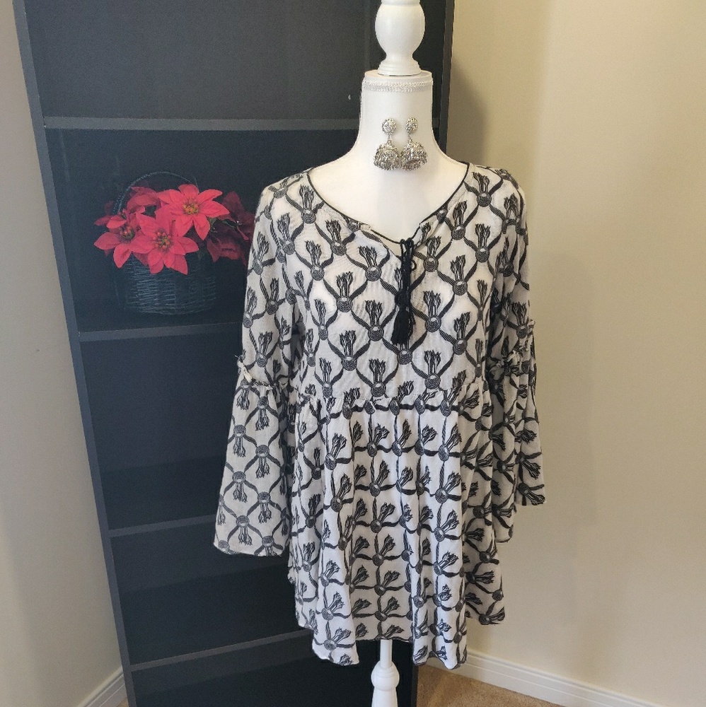 Pakistani cotton net black and white Peplum